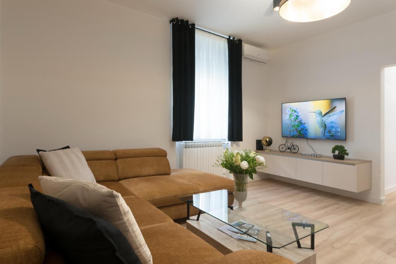 Apartment Palazzo, Zagreb Town Centre Esterno foto